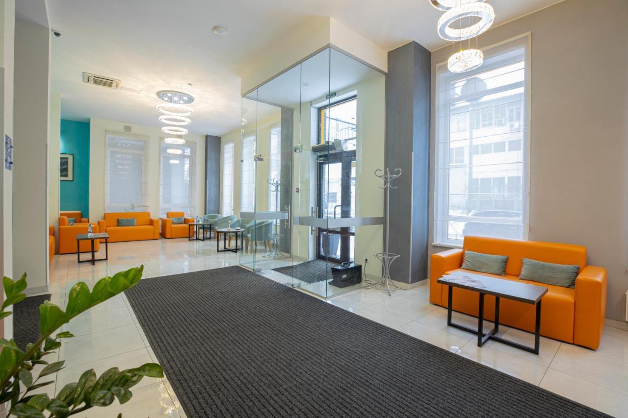 Raziotel Kyiv Yamska エクステリア 写真