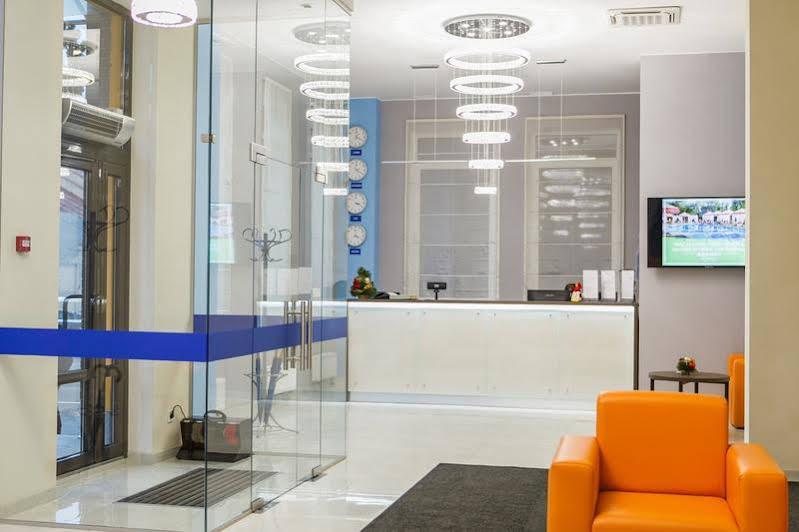 Raziotel Kyiv Yamska エクステリア 写真