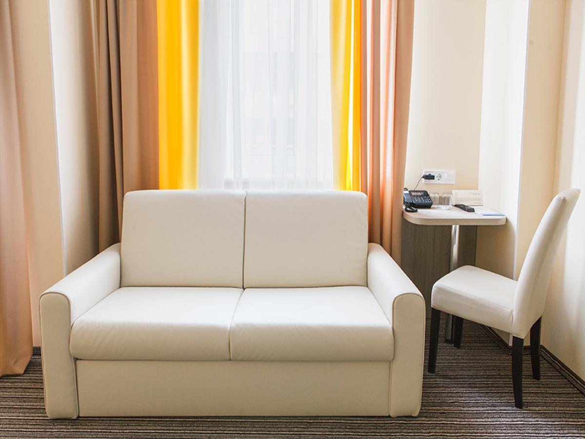 Raziotel Kyiv Yamska エクステリア 写真