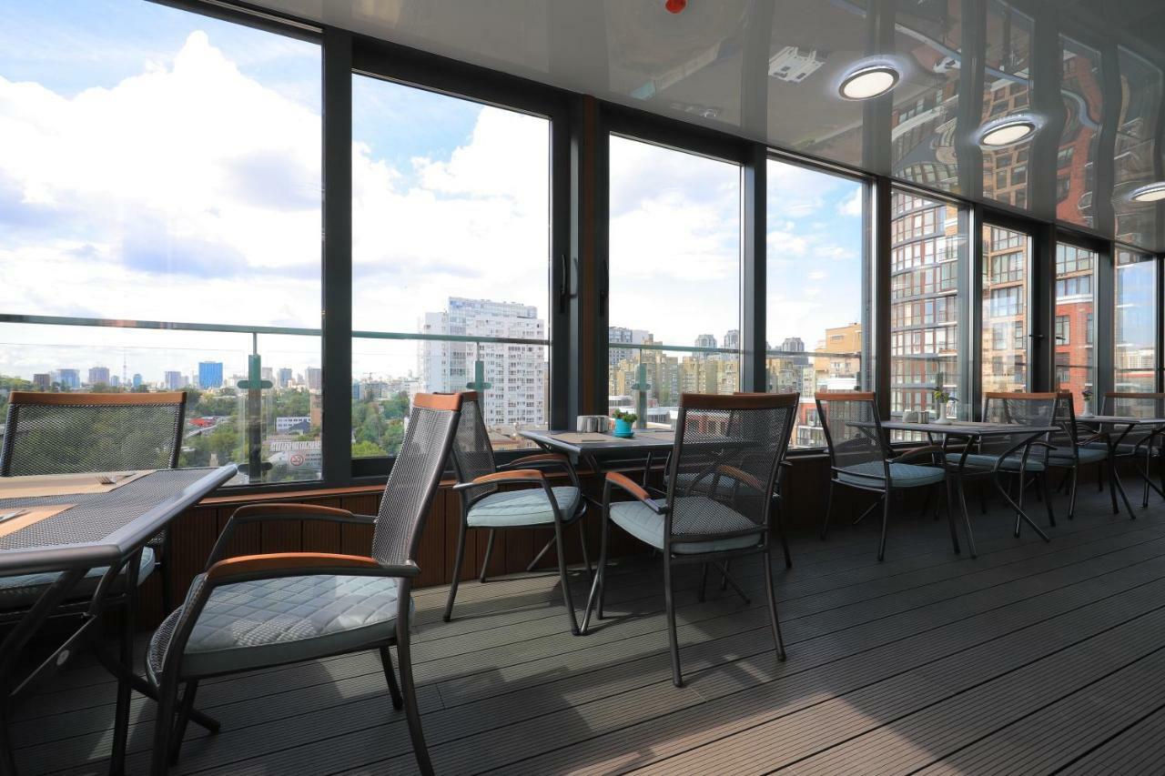Raziotel Kyiv Yamska エクステリア 写真